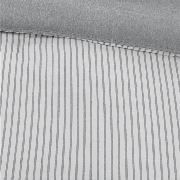 Madison Park Essentials Reversible Duvet Cover Set - Picture 7 of 8